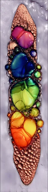 Free abstract bookmark featuring a design almost like a bracelet